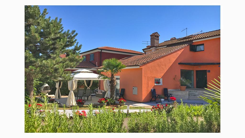 Apartments Gvarda Umag Exterior foto
