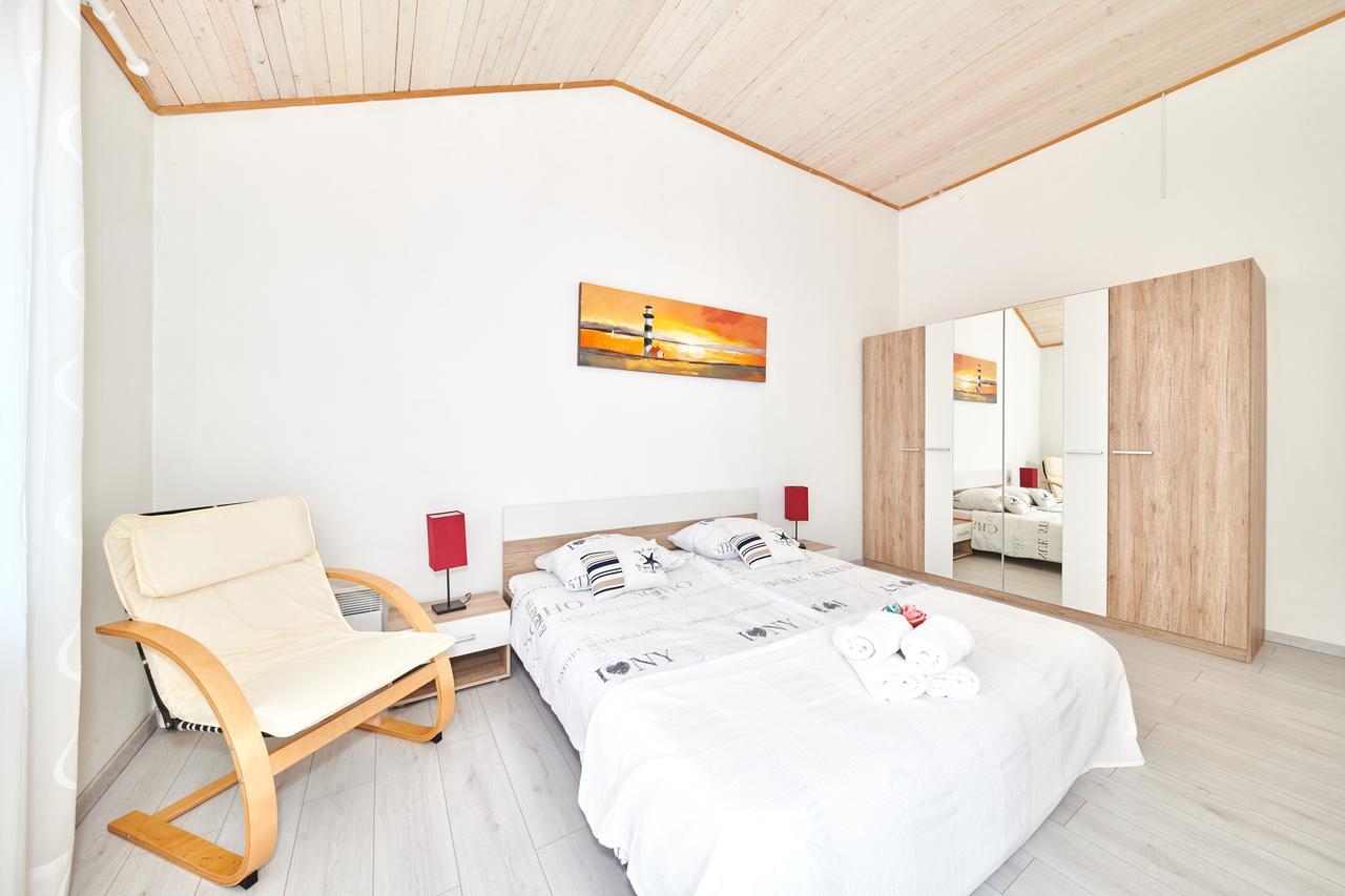 Apartments Gvarda Umag Exterior foto