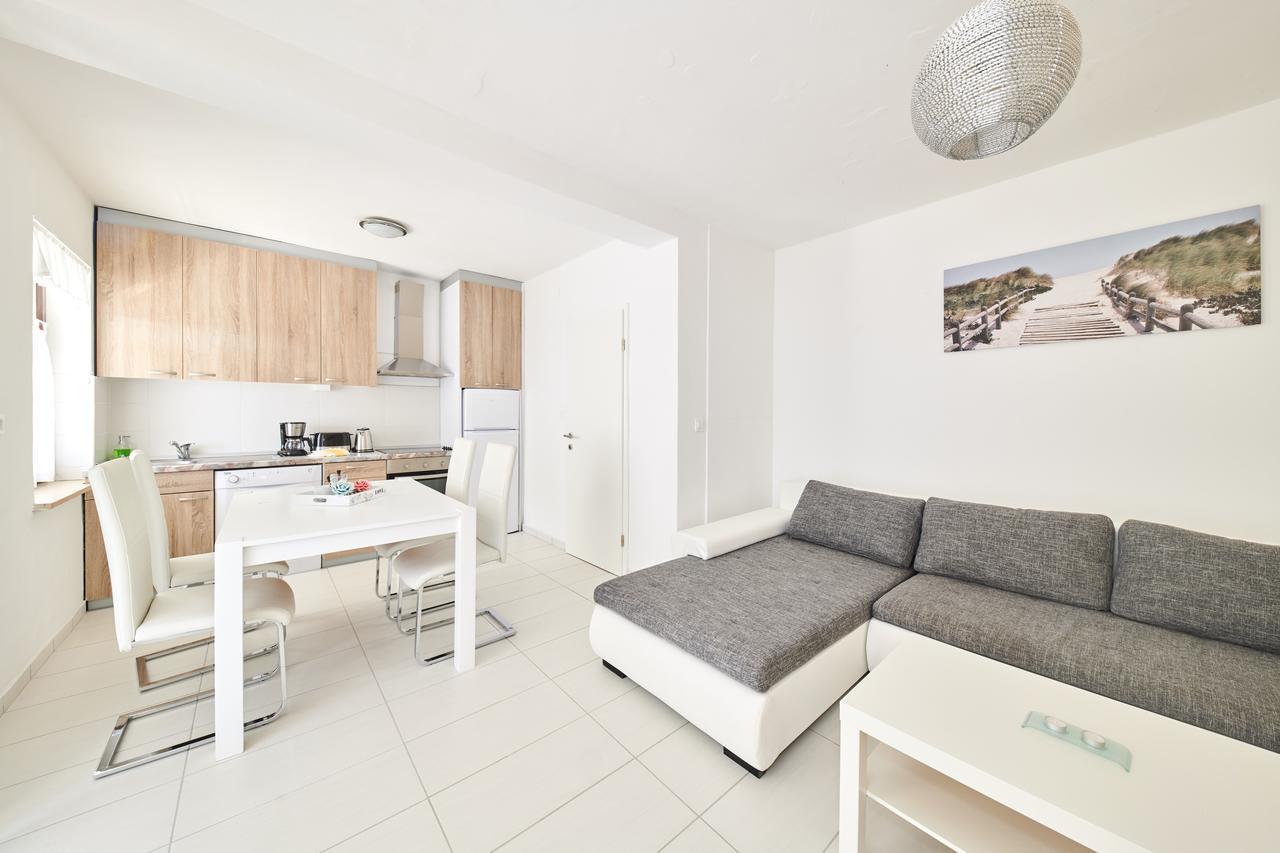 Apartments Gvarda Umag Exterior foto